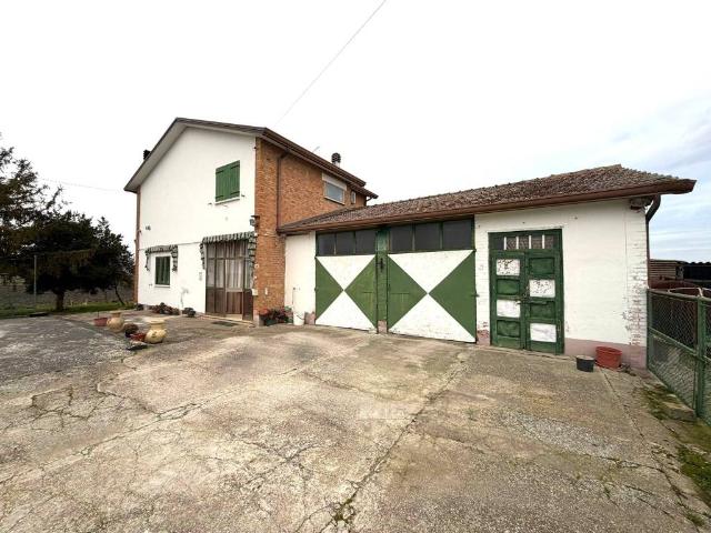 Villa in vendita a Cavarzere VE