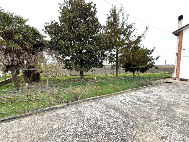 Villa in vendita a Cavarzere VE