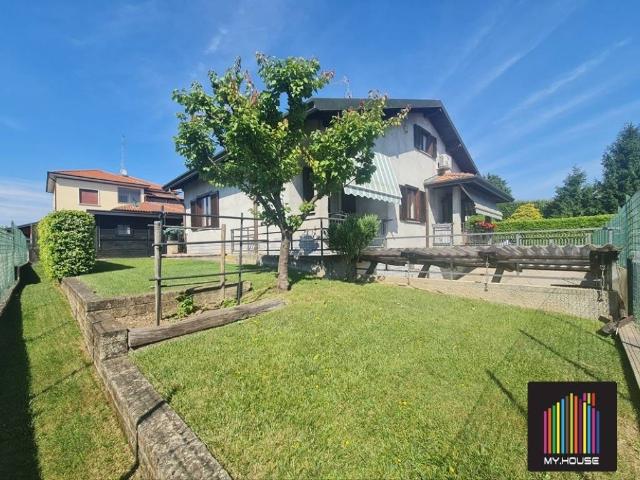 Villa in vendita a Cavaria con Premezzo VA