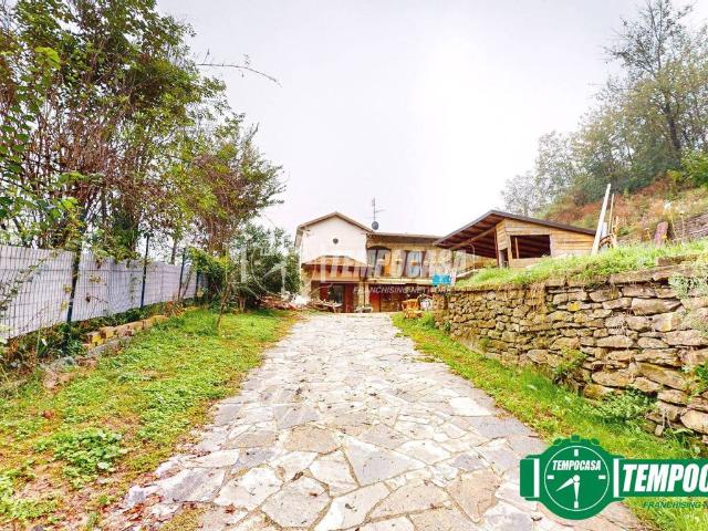 Villa in vendita a Cavatore AL