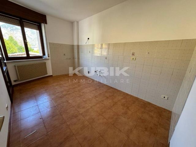 Villa in vendita a Cavazzo Carnico UD