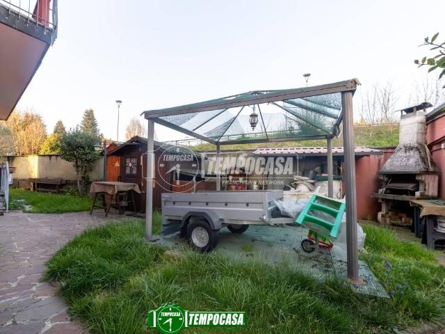 Villa in vendita a Cavenago di Brianza MB