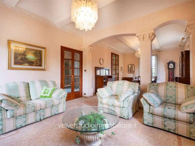 Villa in vendita a Cavezzo MO