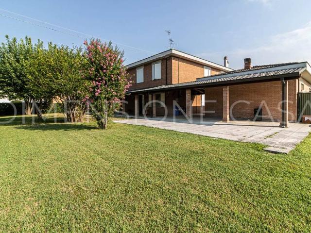 Villa in vendita a Cavezzo MO