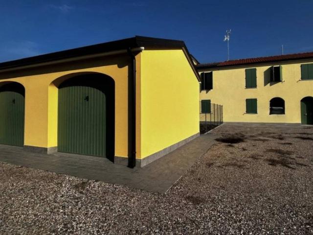 Villa in vendita a Cavezzo MO