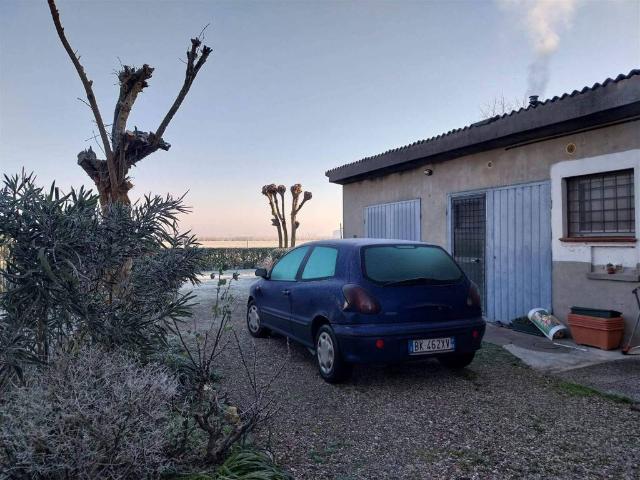 Villa in vendita a Cavezzo MO