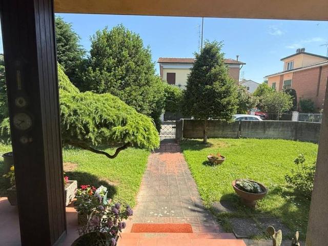 Villa in vendita a Cavezzo MO