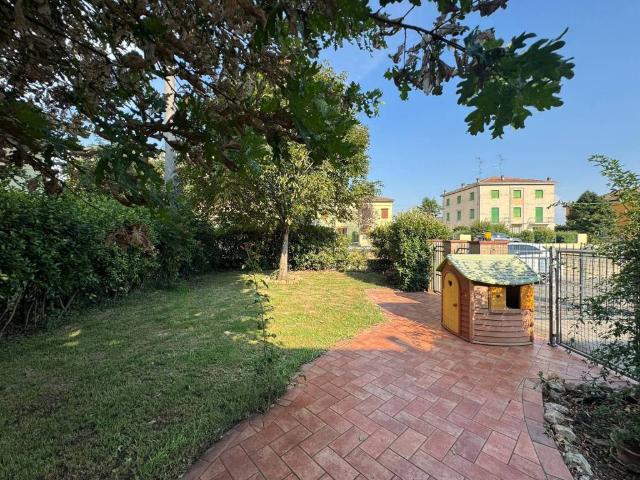 Villetta a schiera in vendita a Cavezzo MO
