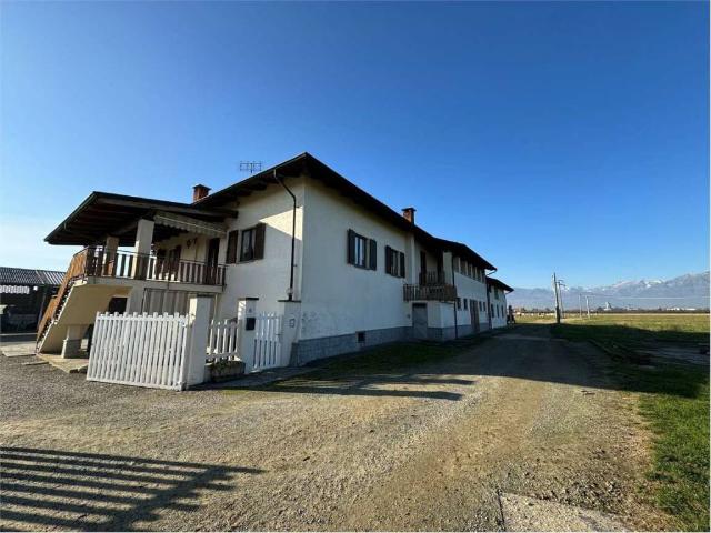 Villa in vendita a Cavour TO