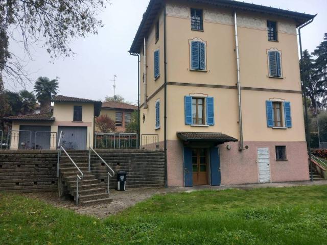 Villa in vendita a Cavriago RE