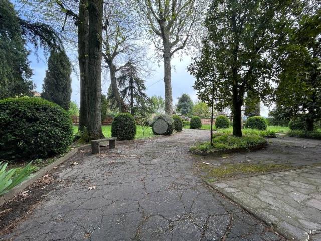 Villa in vendita a Cavriago RE