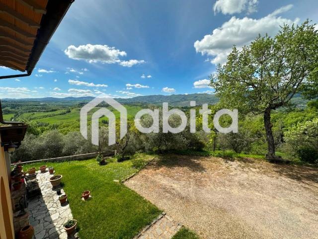 Villa in vendita a Cavriglia AR
