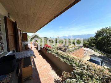 Villa in vendita a Cavriglia AR
