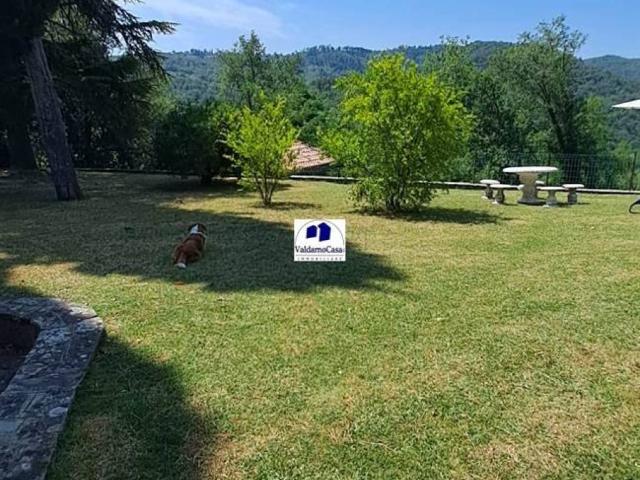 Villa in vendita a Cavriglia AR