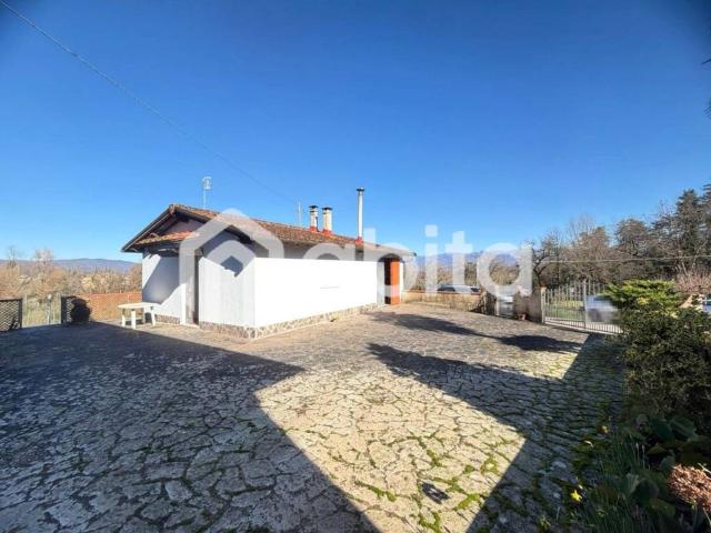 Villa in vendita a Cavriglia AR