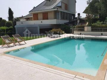 Villa in vendita a Cavriglia AR
