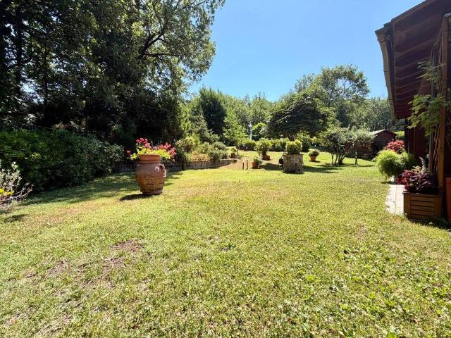 Villa in vendita a Cavriglia AR