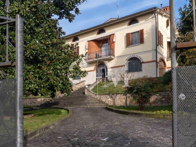 Villa in vendita a Cazzago San Martino BS