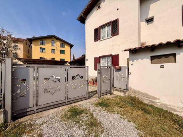 Villa in vendita a Cazzago San Martino BS