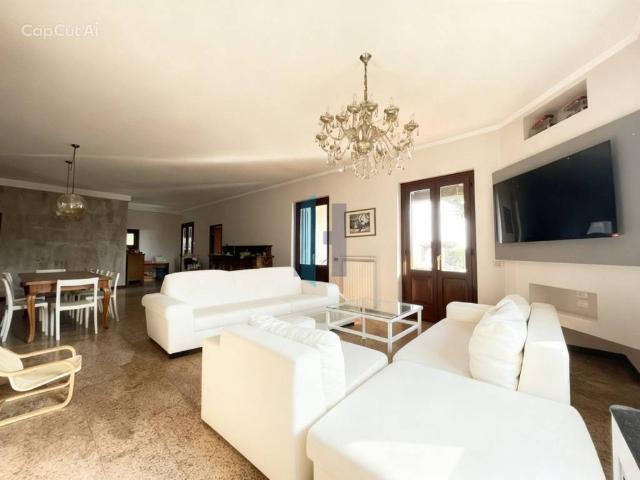 Villa in vendita a Cazzago San Martino BS