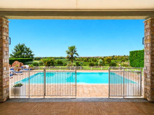 Villa in vendita a Cazzago San Martino BS