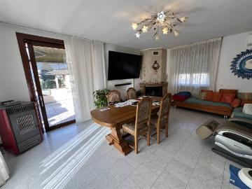 Villa in vendita a Cadeo PC