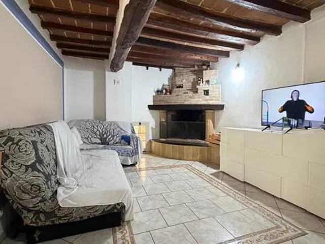 Villa in vendita a Cadelbosco di Sopra RE