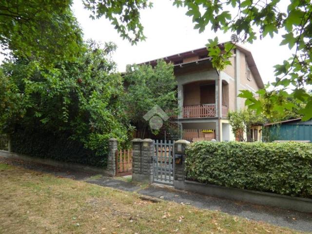 Villa in vendita a Cadelbosco di Sopra RE