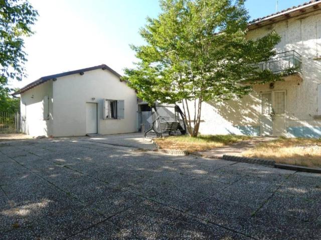 Villa in vendita a Cadelbosco di Sopra RE