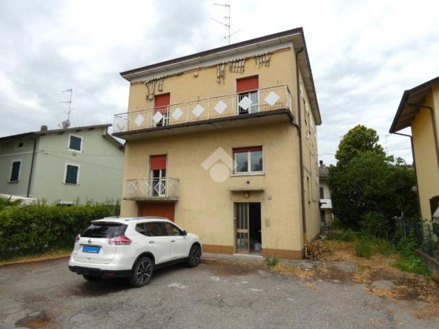 Villa in vendita a Cadelbosco di Sopra RE
