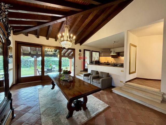 Villa in vendita a Cadoneghe PD