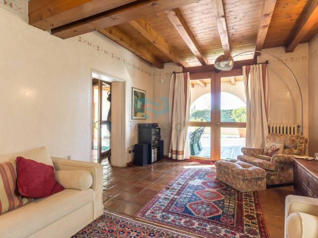Villa in vendita a Caerano di San Marco TV