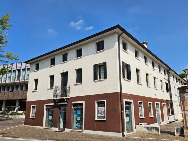 Villa in vendita a Caerano di San Marco TV