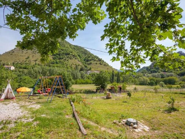 Villa in vendita a Cagli PU