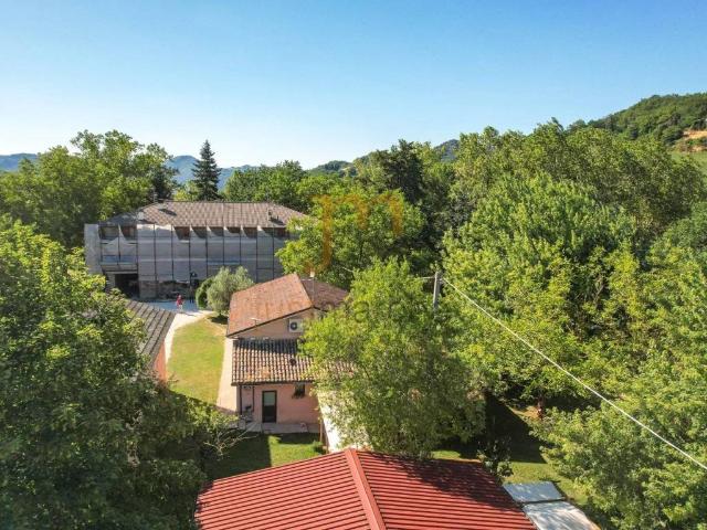 Villa in vendita a Cagli PU