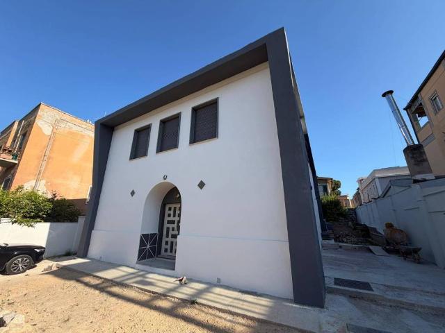 Villa in vendita a Cagliari CA