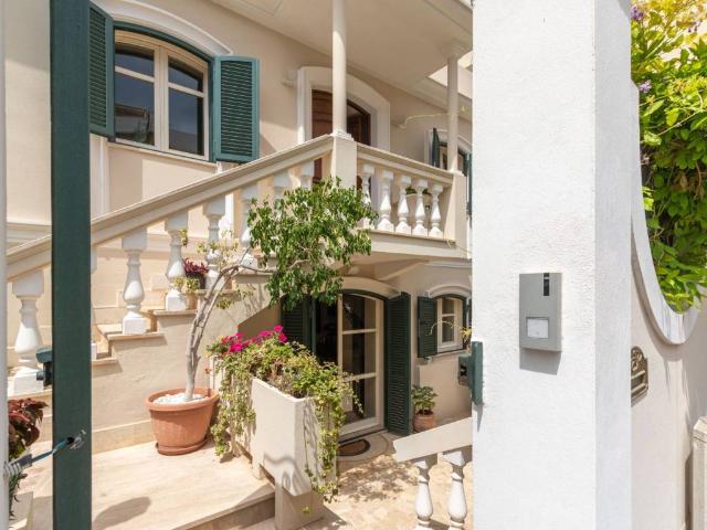 Villa in vendita a Cagliari CA