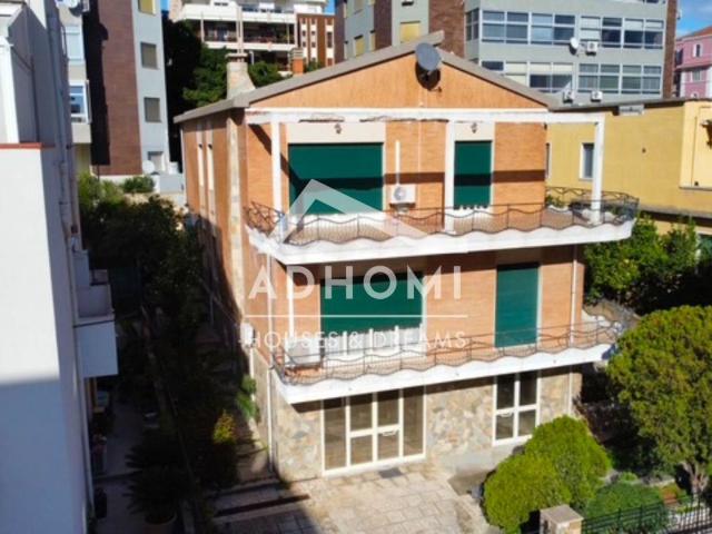 Villa in vendita a Cagliari CA