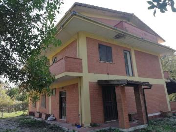 Villa in vendita a Caiazzo CE
