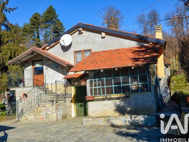 Villa in vendita a Cairo Montenotte SV