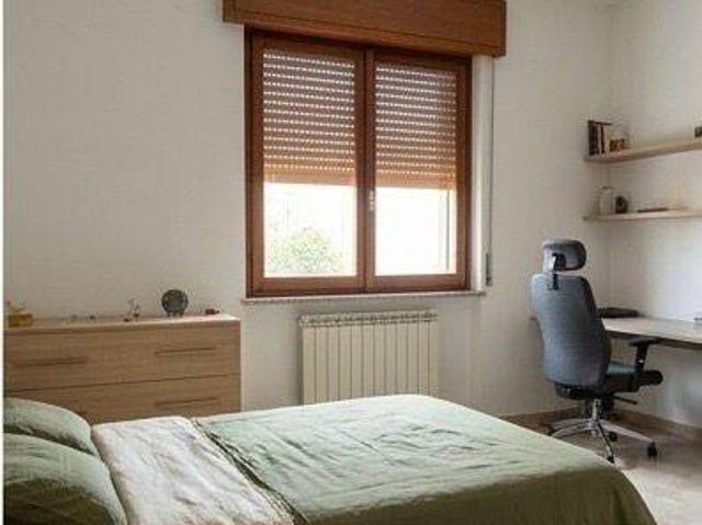 Villa in vendita a Cairate VA