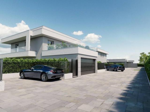 Villa in vendita a Cairate VA