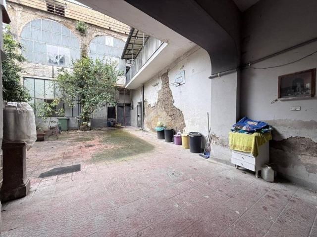 Casa indipendente in vendita a Caivano NA