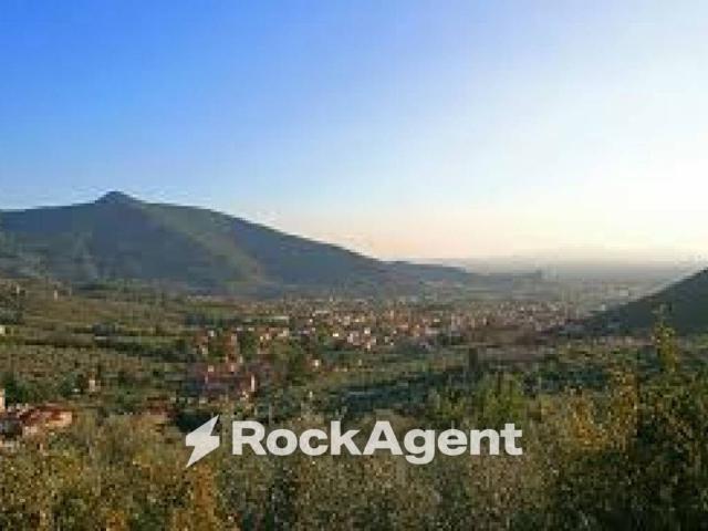 Villa in vendita a Calci PI