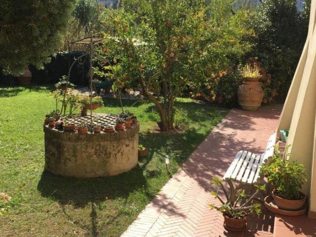 Villa in vendita a Calci PI