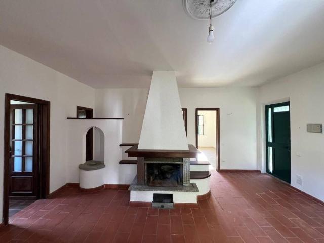 Villa in vendita a Calci PI