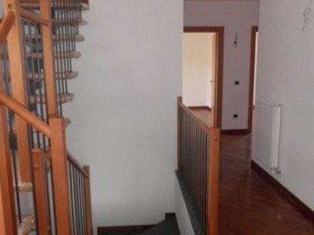 Villa in vendita a Calci PI