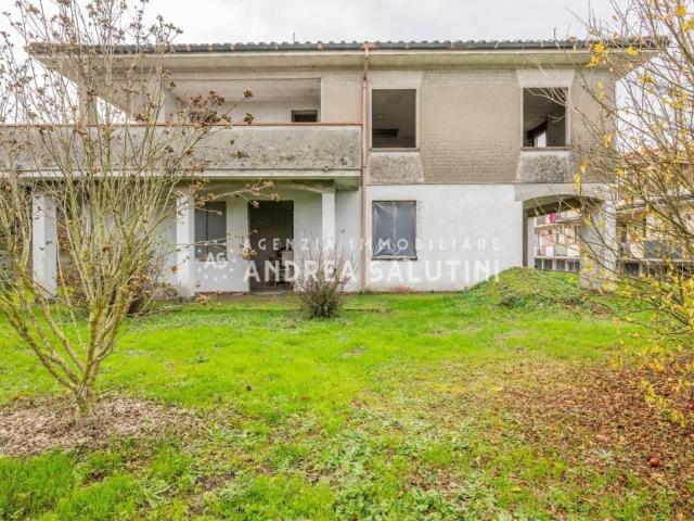 Villa in vendita a Calcinaia PI