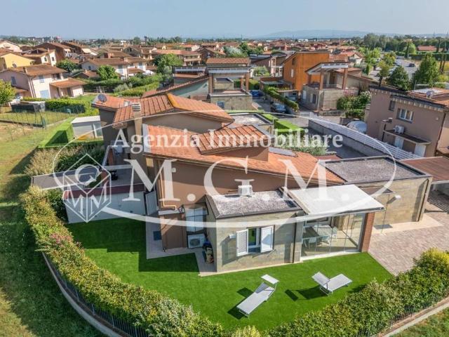 Villa in vendita a Calcinaia PI