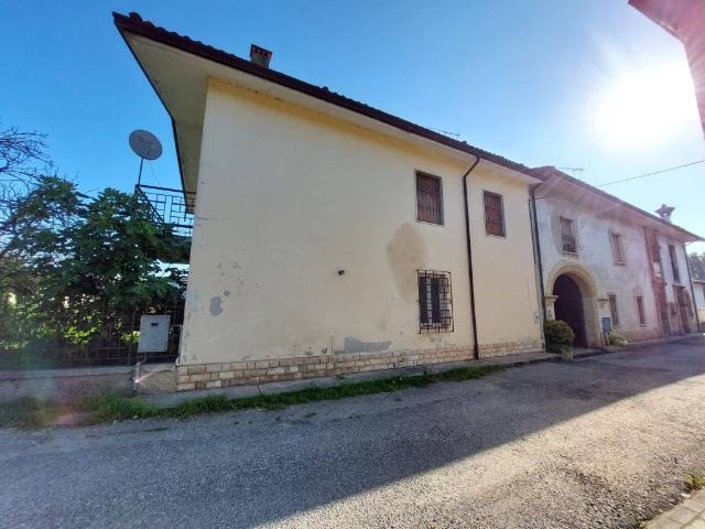 Villa in vendita a Calcinato BS